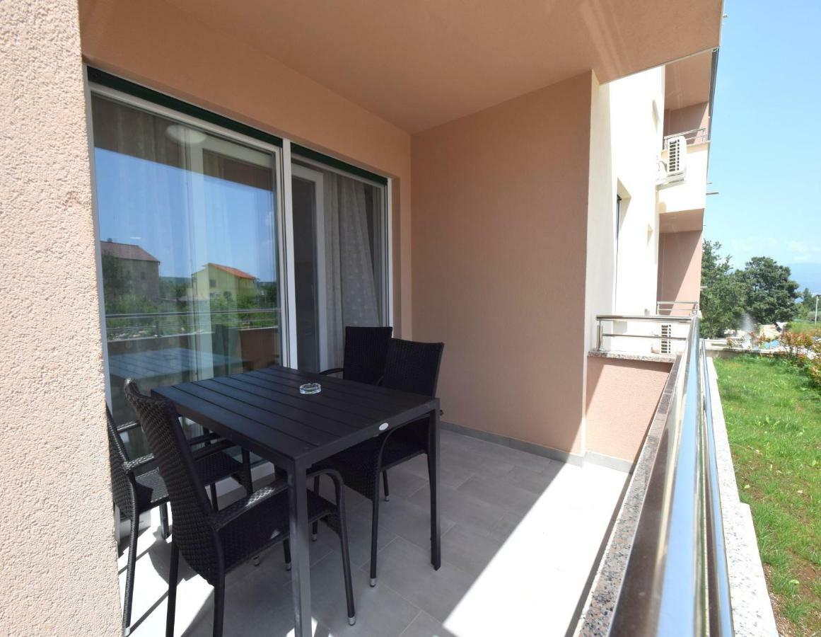Apartments Medna Čižići Exterior foto